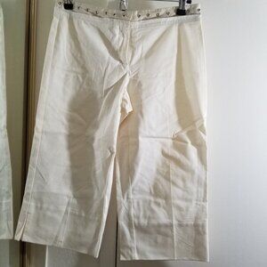 BCBG Brand culotte pants in white, size 2